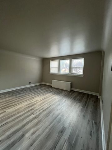 1819 Kenilworth Avenue, Berwyn, IL 60402