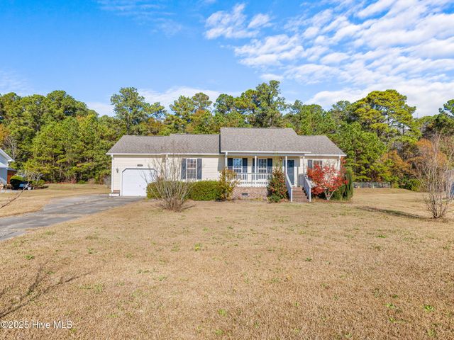 2618 Pinewood Home Drive, Pink Hill, NC 28572