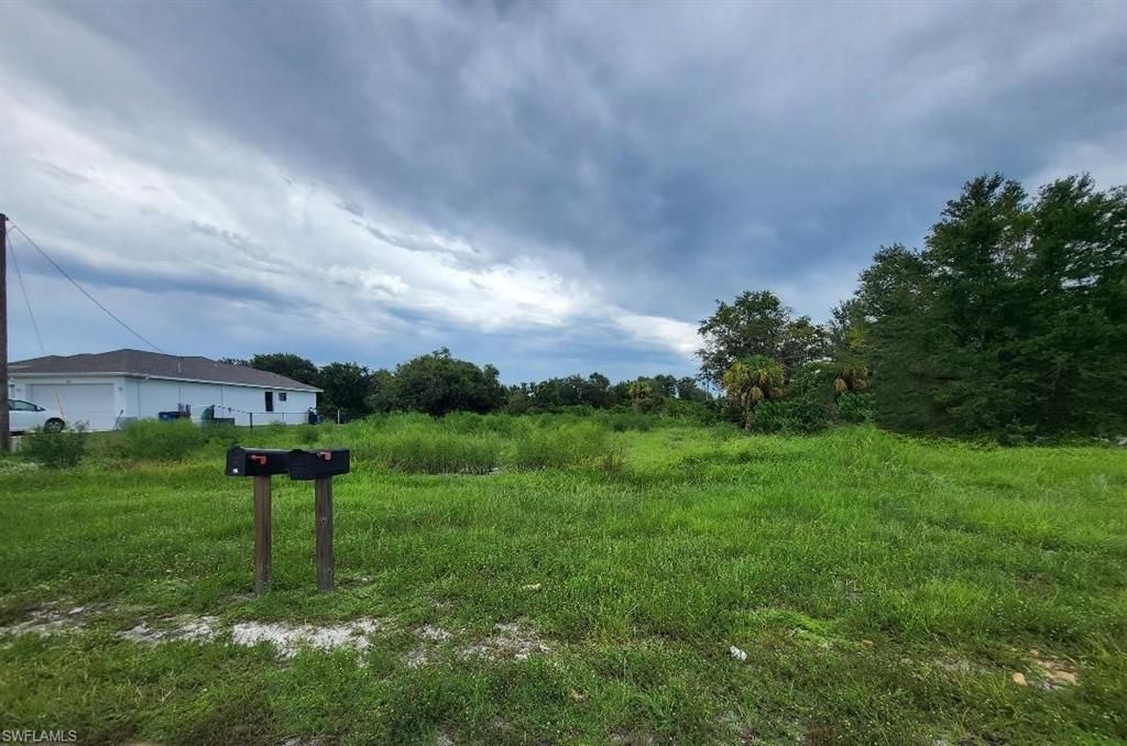 519 Grant BLVD, LEHIGH ACRES, FL 33974 — photo 4