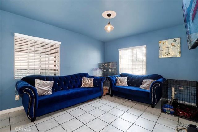 115 W Avenue 43, Los Angeles, CA 90065