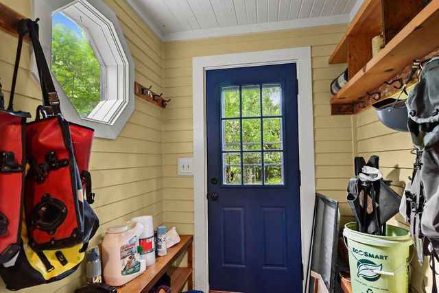 2326 E Johnson Street, Madison, WI 53704