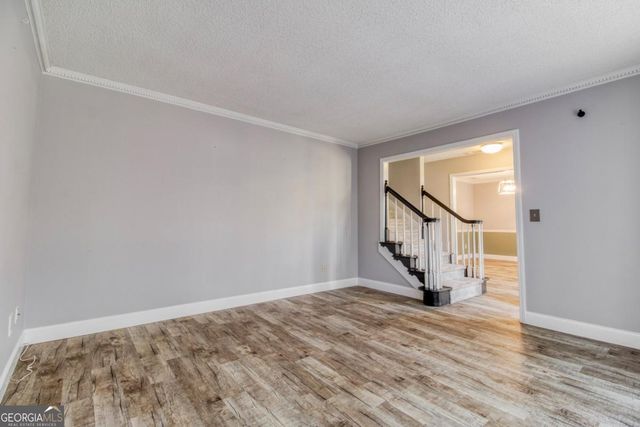 1203 Parkwood NW, Acworth, GA 30102