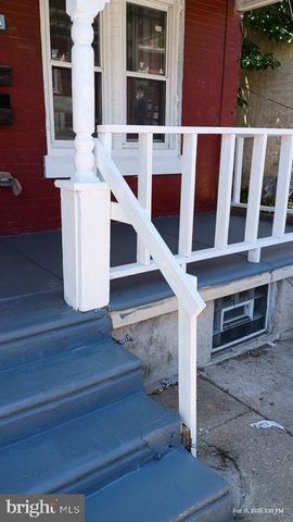 1006 N 43RD ST, Philadelphia, PA 19104