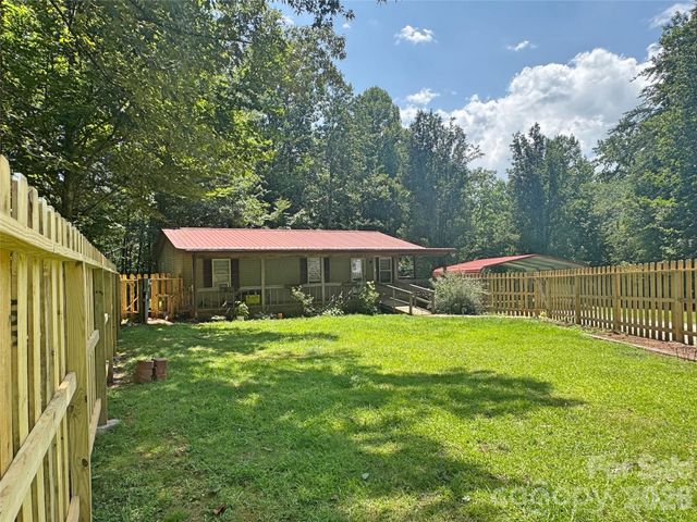 173 Croom Hollow Drive, Nebo, NC 28761