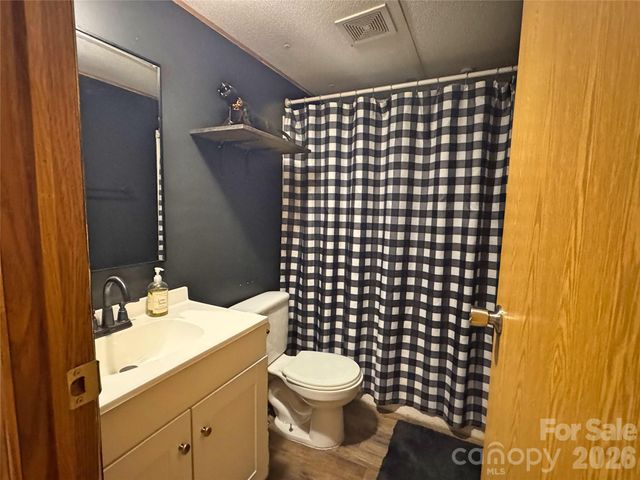 173 Croom Hollow Drive, Nebo, NC 28761