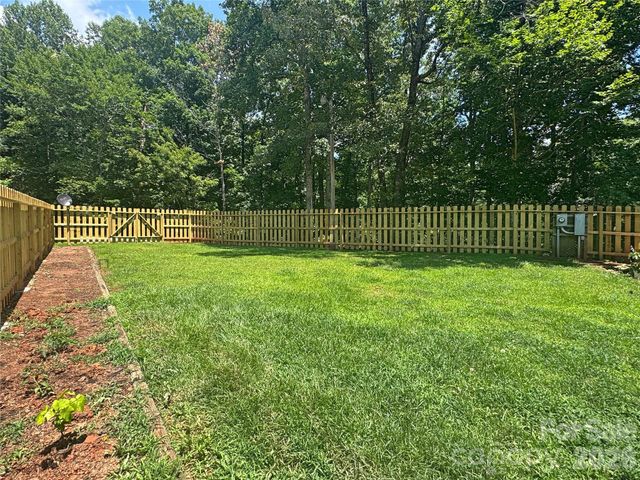 173 Croom Hollow Drive, Nebo, NC 28761