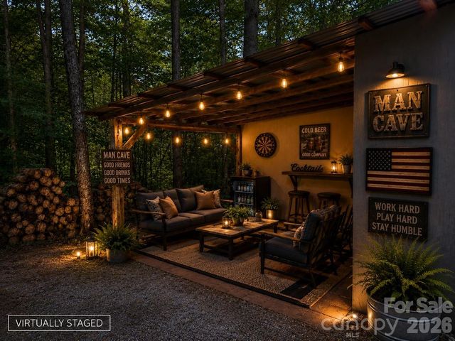 173 Croom Hollow Drive, Nebo, NC 28761