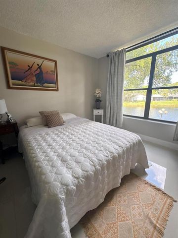 3730 Inverrary Drive 2t, Lauderhill, FL 33319