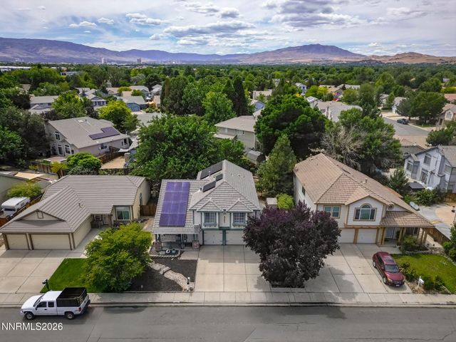1055 Amico Drive, Sparks, NV 89434