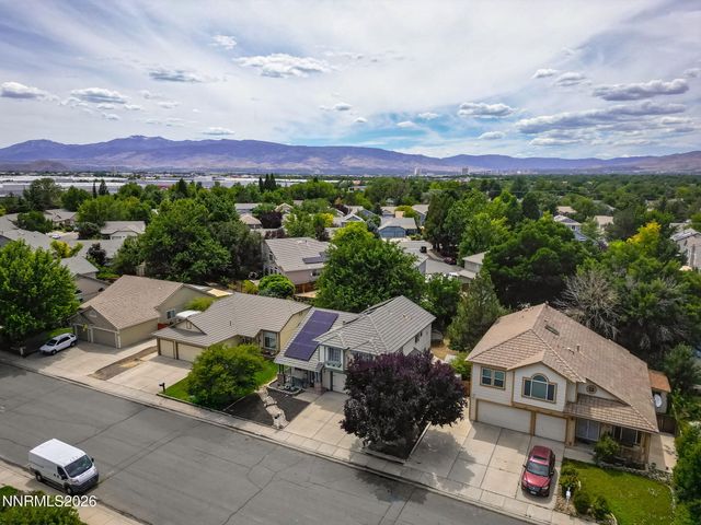 1055 Amico Drive, Sparks, NV 89434