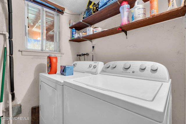 1016 W Bay Avenue, Barnegat, NJ 08005