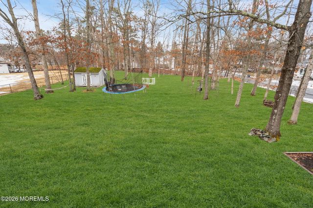 1016 W Bay Avenue, Barnegat, NJ 08005