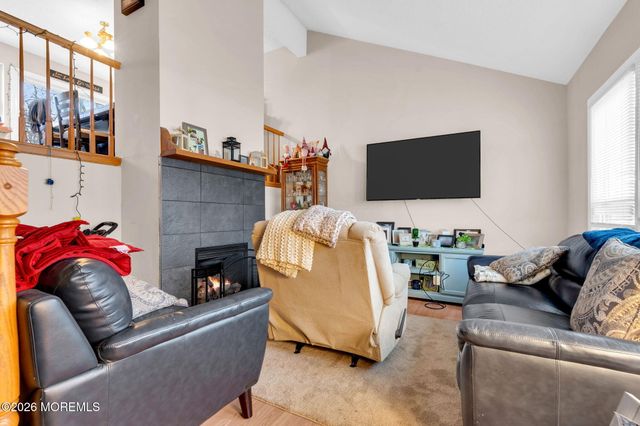 1016 W Bay Avenue, Barnegat, NJ 08005