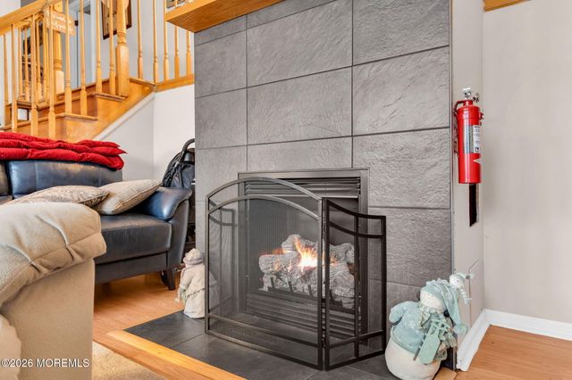 1016 W Bay Avenue, Barnegat, NJ 08005