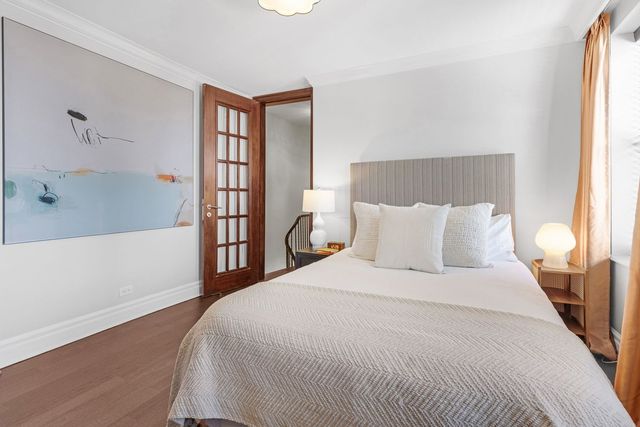 70 E WALTON Street 902-1002, Chicago, IL 60611