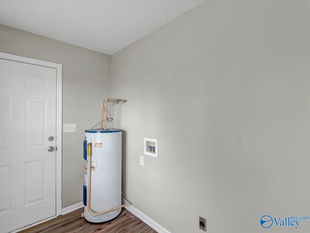28221 Nuke Whitt Lane, Ardmore, AL 35739