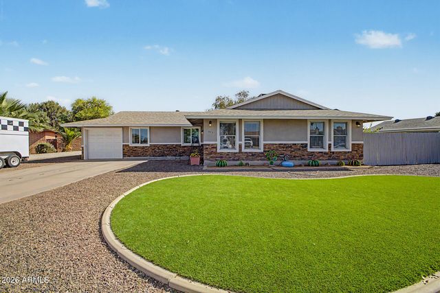 427 W SPUR Avenue, Gilbert, AZ 85233
