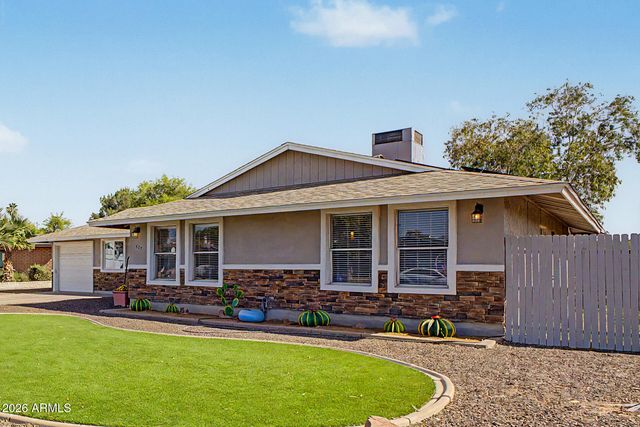 427 W SPUR Avenue, Gilbert, AZ 85233