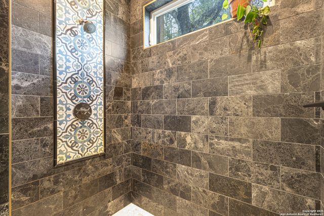 31545 Meadow Creek, Fair Oaks Ranch, TX 78015