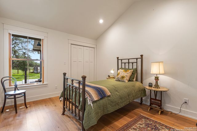 31545 Meadow Creek, Fair Oaks Ranch, TX 78015