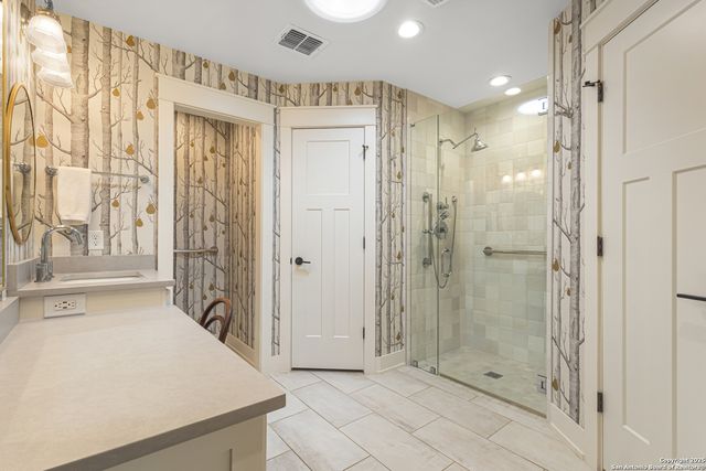 31545 Meadow Creek, Fair Oaks Ranch, TX 78015