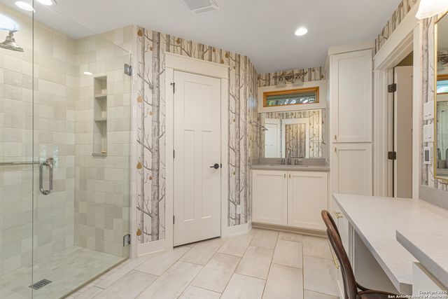 31545 Meadow Creek, Fair Oaks Ranch, TX 78015