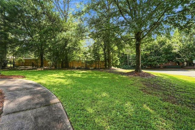 780 Butterworth Road, Canton, GA 30114
