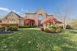 25797 Arcadia Drive, Novi, MI 48374