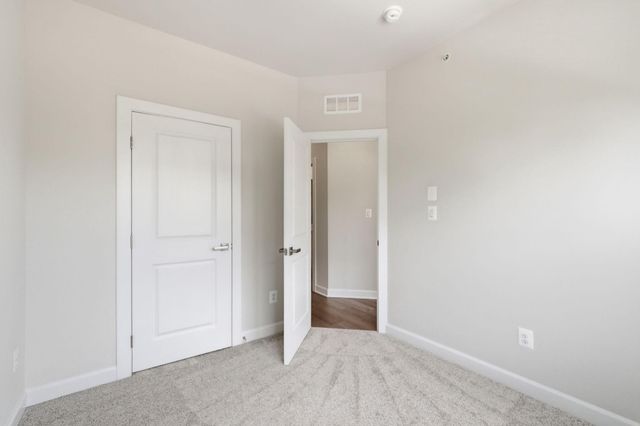 756 S GREENBRIER ST, Arlington, VA 22204