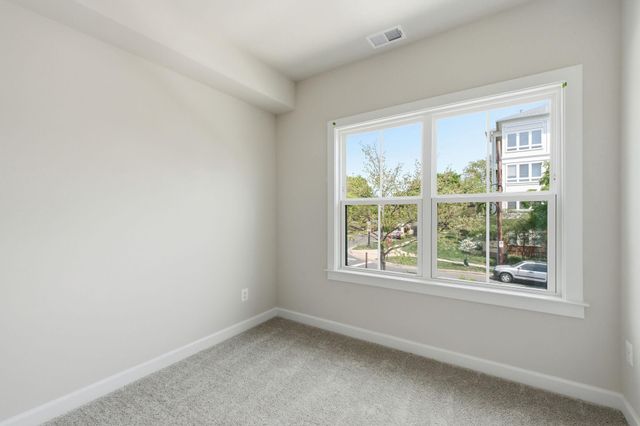 756 S GREENBRIER ST, Arlington, VA 22204