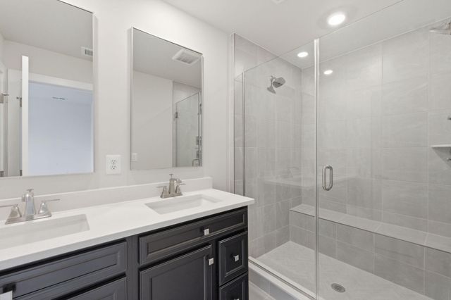 756 S GREENBRIER ST, Arlington, VA 22204