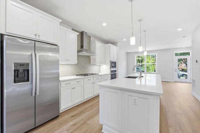 756 S GREENBRIER ST, Arlington, VA 22204