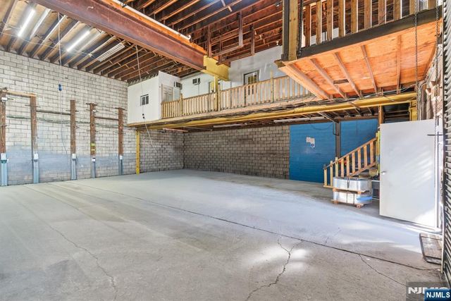 98 Delancy Street, Newark, NJ 07105