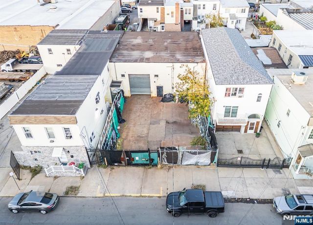 98 Delancy Street, Newark, NJ 07105