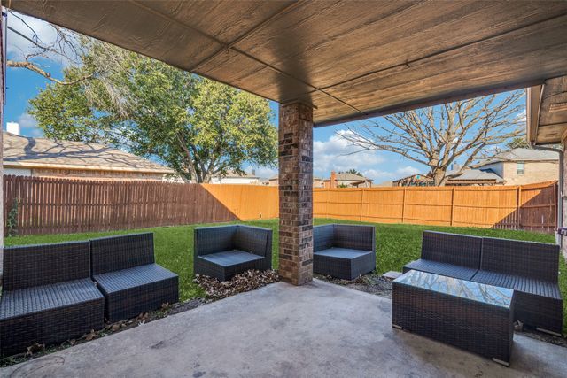 6814 Silver Lake Drive, Rowlett, TX 75089