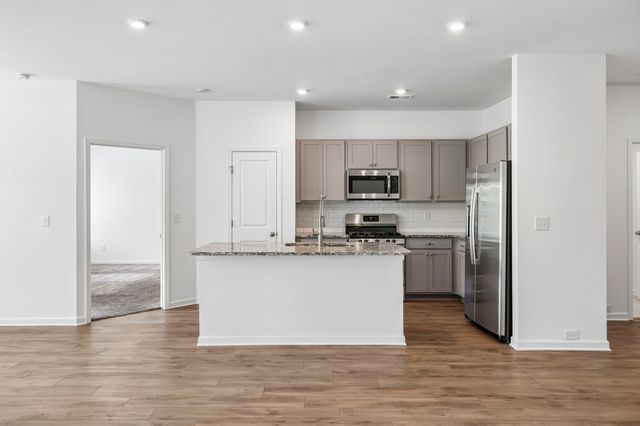 536 Morgan Meadows Way, Columbia, TN 38401