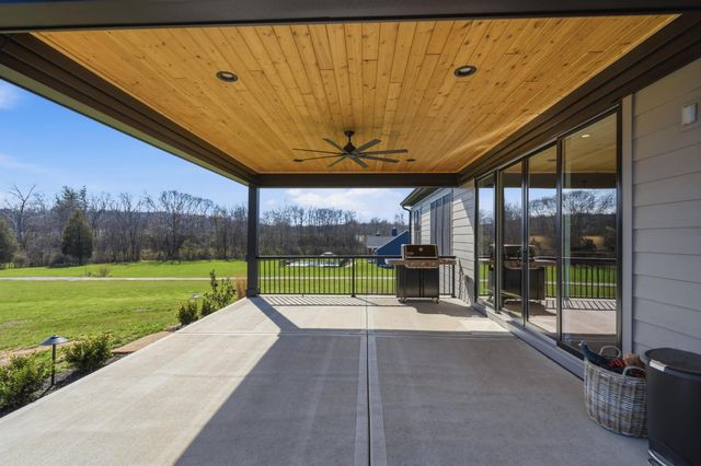 1607 Lickert Road, Alexandria, KY 41001