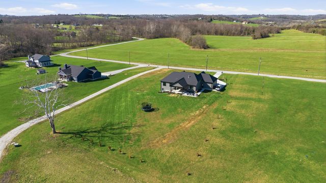 1607 Lickert Road, Alexandria, KY 41001