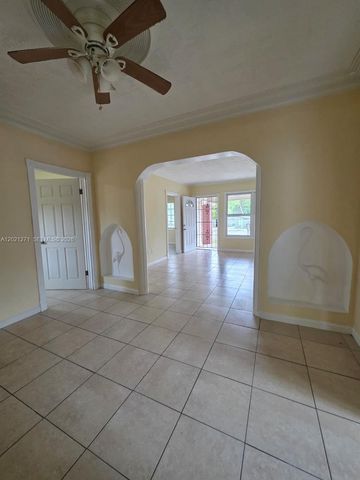 315 NW 53rd St 0, Miami, FL 33127