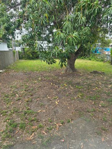 315 NW 53rd St 0, Miami, FL 33127
