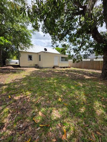 315 NW 53rd St 0, Miami, FL 33127