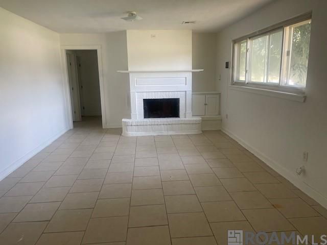 11544 Ellen Dr, Baton Rouge, LA 70811