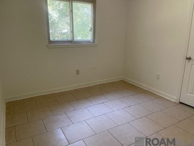 11544 Ellen Dr, Baton Rouge, LA 70811