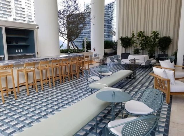 801 S Miami Avenue 1910, Miami, FL 33130