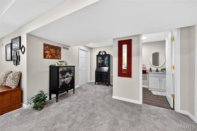 2361 Arkansas Drive, High Ridge, MO 63049