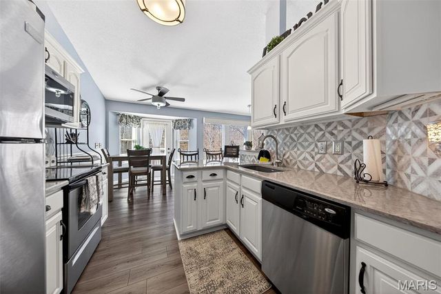 2361 Arkansas Drive, High Ridge, MO 63049