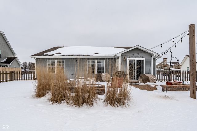 692 Mozart Drive, Greenfield, IN 46140