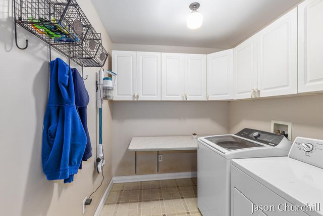 8731 Leonard Street, Coopersville, MI 49404