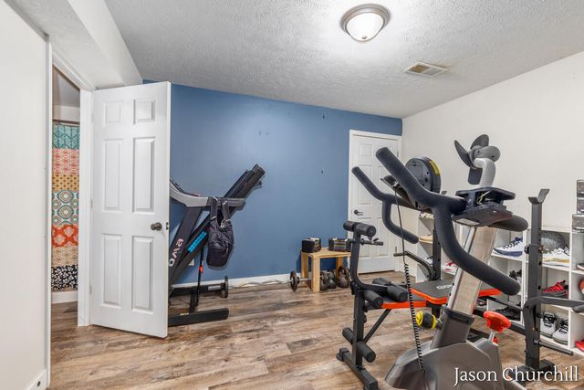 8731 Leonard Street, Coopersville, MI 49404