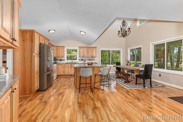 8731 Leonard Street, Coopersville, MI 49404
